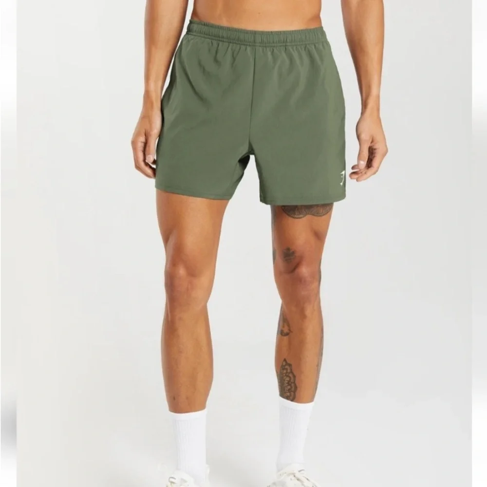 Gymshark Men's Arrival Core Olive